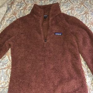 brown super soft patagonia quarter zip -size s